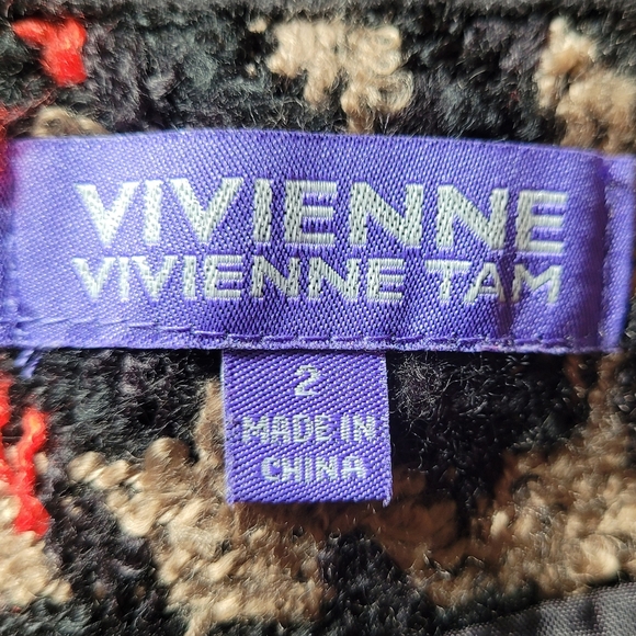 Vivienne by Vivienne Tam cape size 2 - Picture 4 of 5